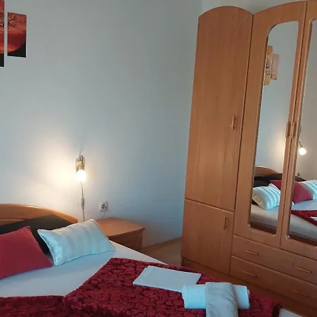 Gagulic Apartment *